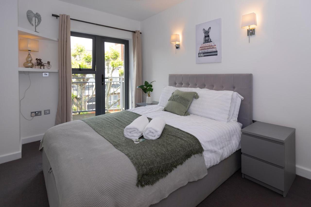Stunning 3 Bedroom Penthouse With Terrace And Lift Londres Exterior foto
