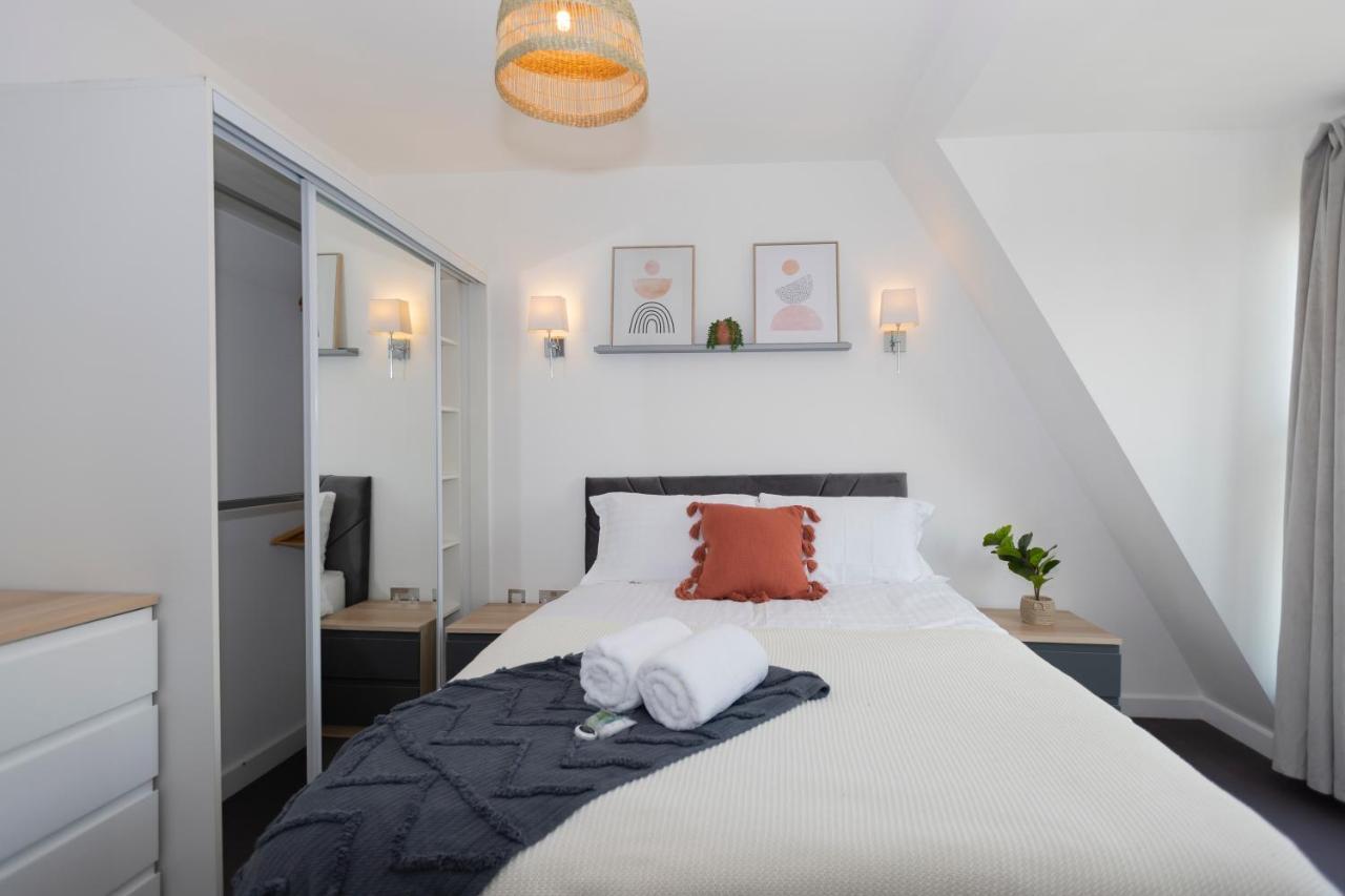Stunning 3 Bedroom Penthouse With Terrace And Lift Londres Exterior foto